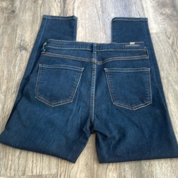 Citizens of Humanity Women’s Rocket Crop high rise a skinny Jeans, size 27 - Picture 9 of 13